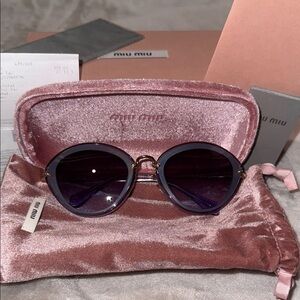 NWT Miu Miu Purple Sunglasses with Pink Velvet Case